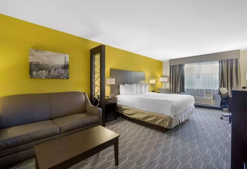 هتل Best Western Plus Wenatchee Downtown