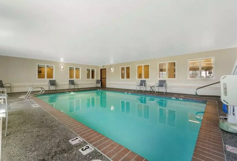 هتل Best Western Plus Wenatchee Downtown