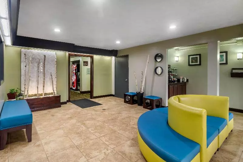 酒店 Bristol Arcadia Inn