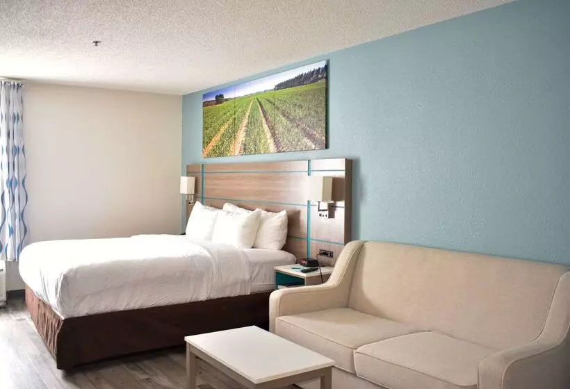 Отель Clarion Pointe Vidalia  Lyons West