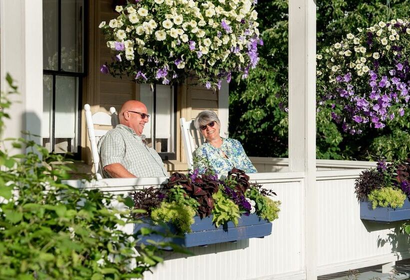 فندق Colonial Inn