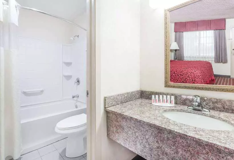 酒店 Days Inn By Wyndham Portland/corpus Christi