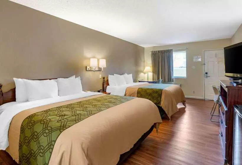 فندق Econo Lodge Inn & Suites Southeast