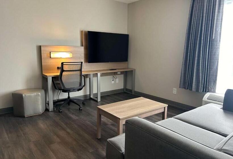 호텔 Best Western Plus Heritage Rail Inn & Suites