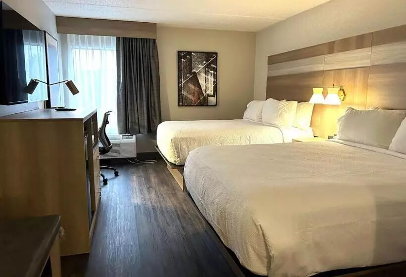 Отель Best Western Plus Heritage Rail Inn & Suites