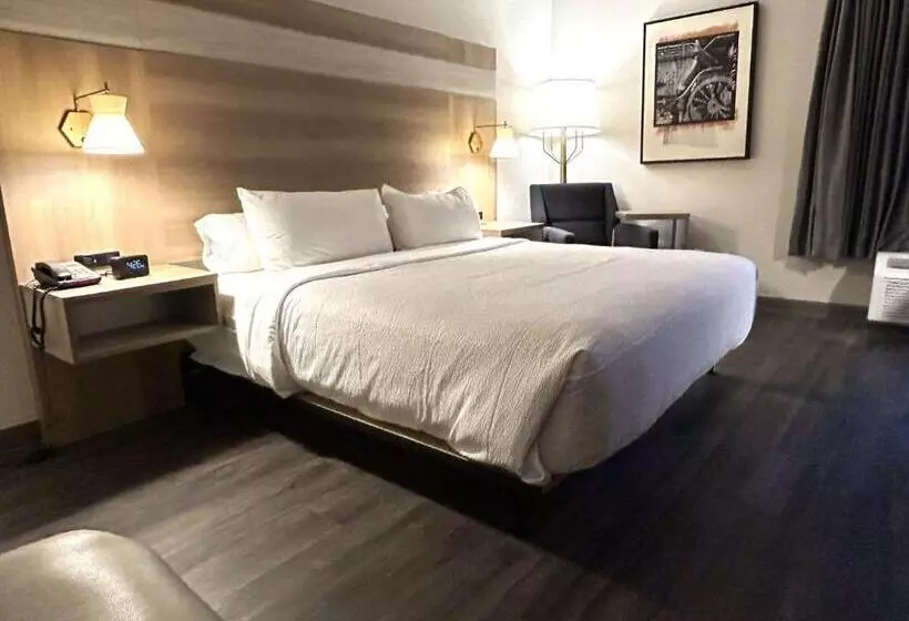 Отель Best Western Plus Heritage Rail Inn & Suites