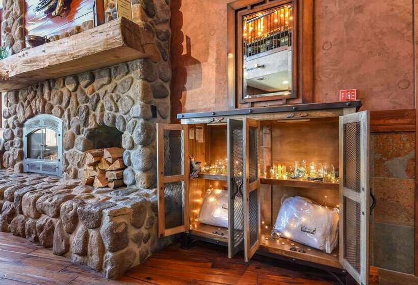 Kathryn Riverfront Inn, Ascend Hotel Collection