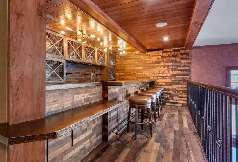 Kathryn Riverfront Inn, Ascend Hotel Collection