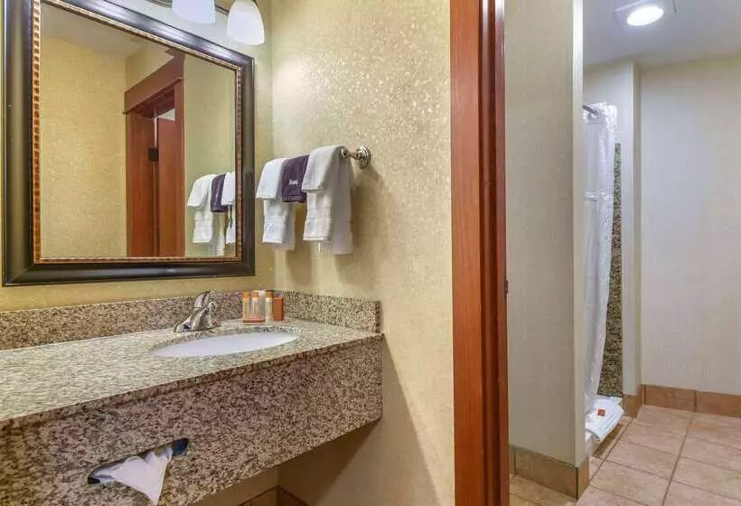 Kathryn Riverfront Inn, Ascend Hotel Collection