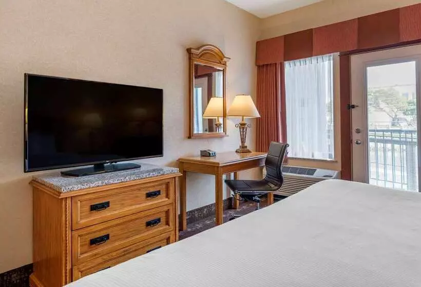 Kathryn Riverfront Inn, Ascend Hotel Collection