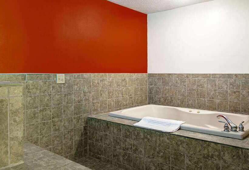 בית מלון כפרי Quality Inn Aberdeen