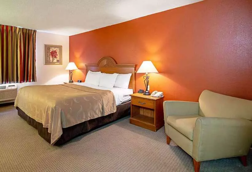 Отель Quality Inn Aberdeen