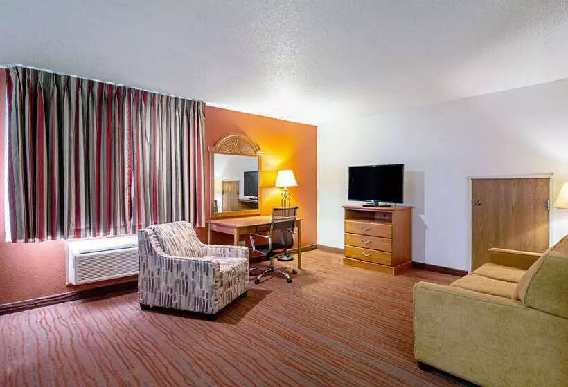 Отель Quality Inn Aberdeen