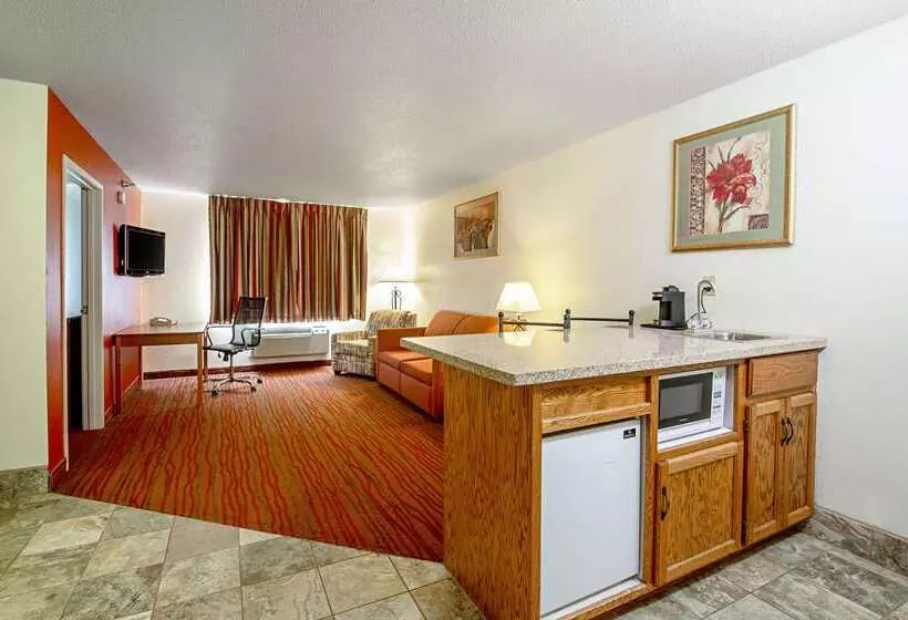 Отель Quality Inn Aberdeen