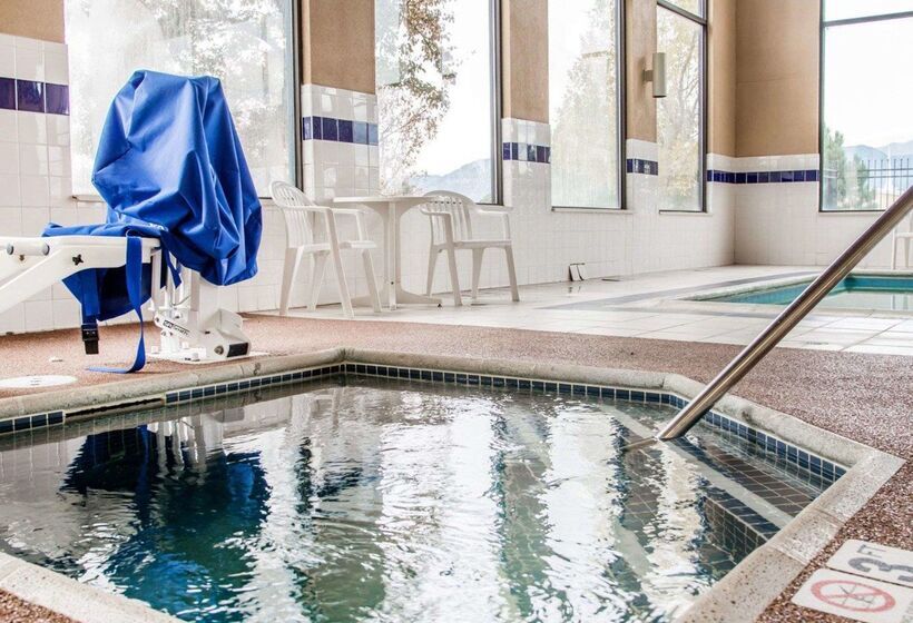 هتل Quality Inn Airport