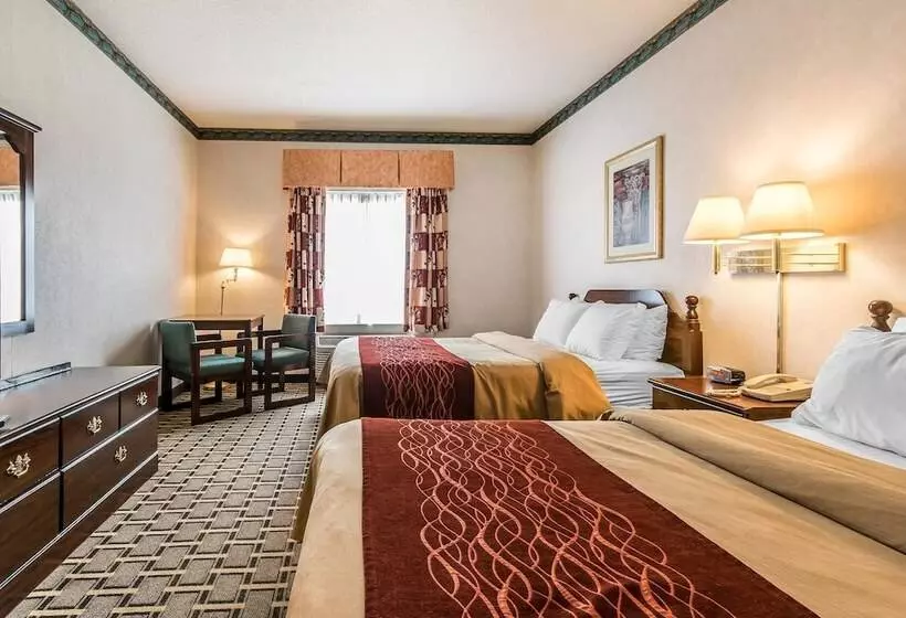 Hotelli Quality Inn & Suites