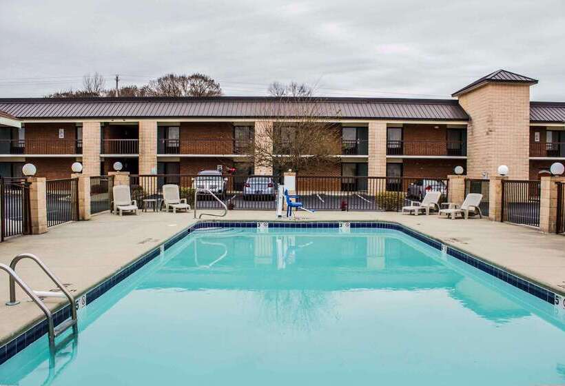 ホテル Quality Inn Kinston Hwy 70