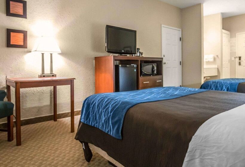 호텔 Quality Inn & Suites Dixon Near I88