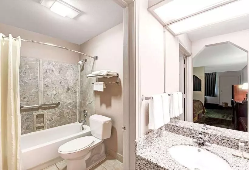 酒店 Super 8 By Wyndham Richardson Dallas