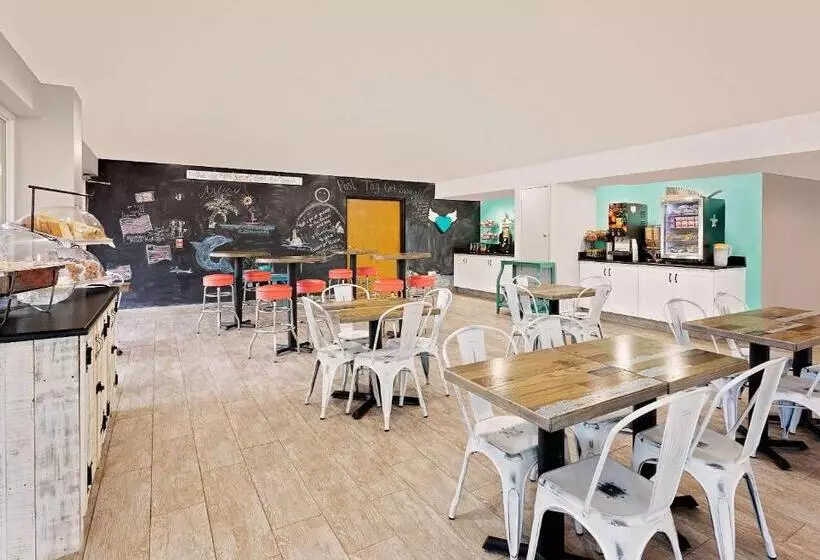 ホテル Surf & Sand