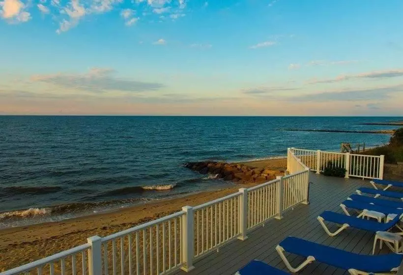 The Colony Beach Motel