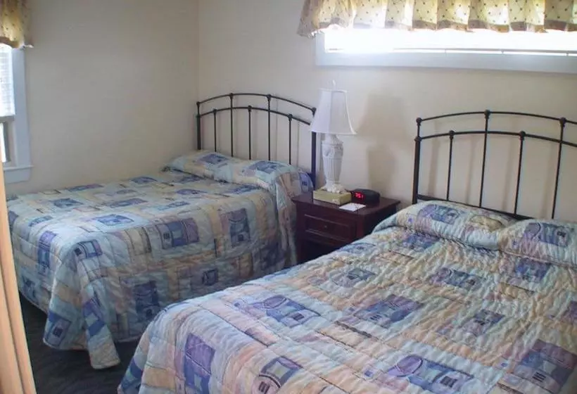 The Colony Beach Motel