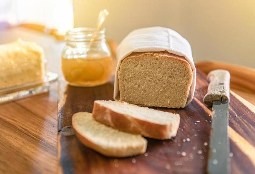 هتل Farmstay Okakeua