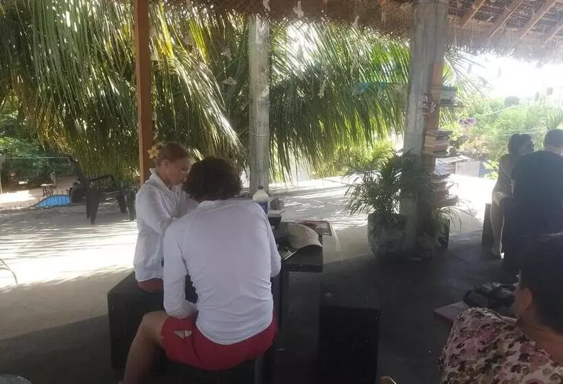 ホテル Dots Bey Beach Cabana Uppuveli