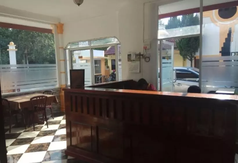 Majatalo Wisma Tuluy