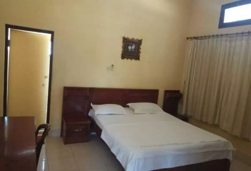 Majatalo Wisma Tuluy