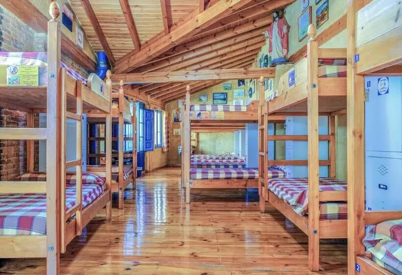 Albergue San Miguel   Sólo Para Peregrinos
