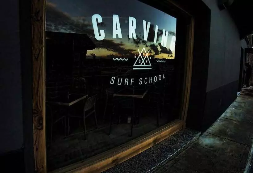 Carving Surf Hostel