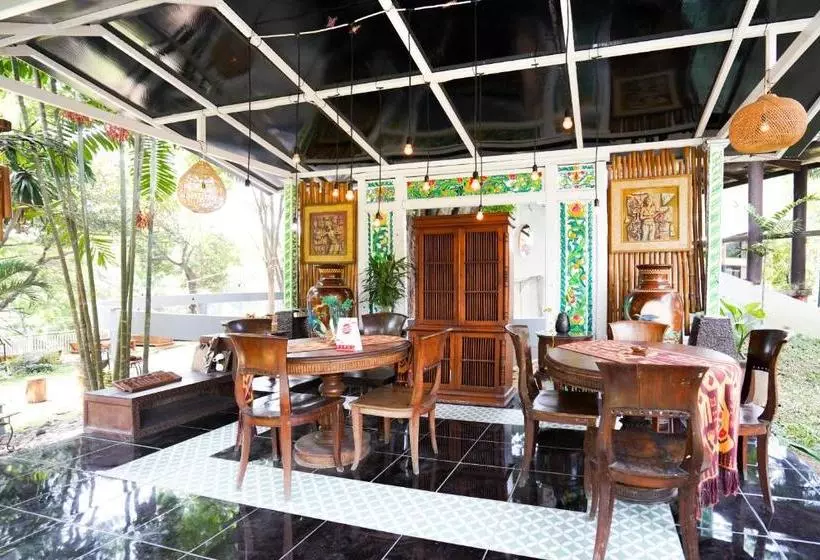 ホテル Oyo 430 Grand Mulia Sakinah Boutique