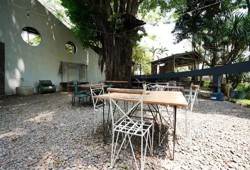 ホテル Oyo 430 Grand Mulia Sakinah Boutique