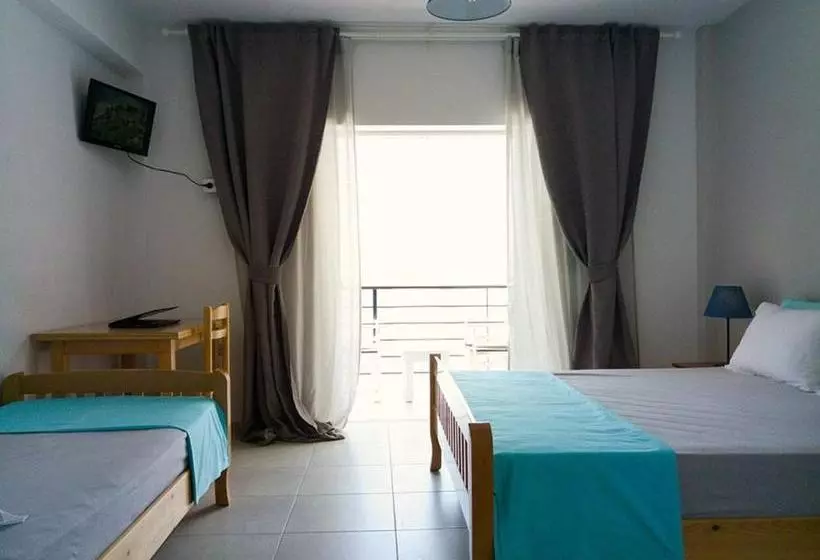 Majatalo Sunset Boulevard Rooms