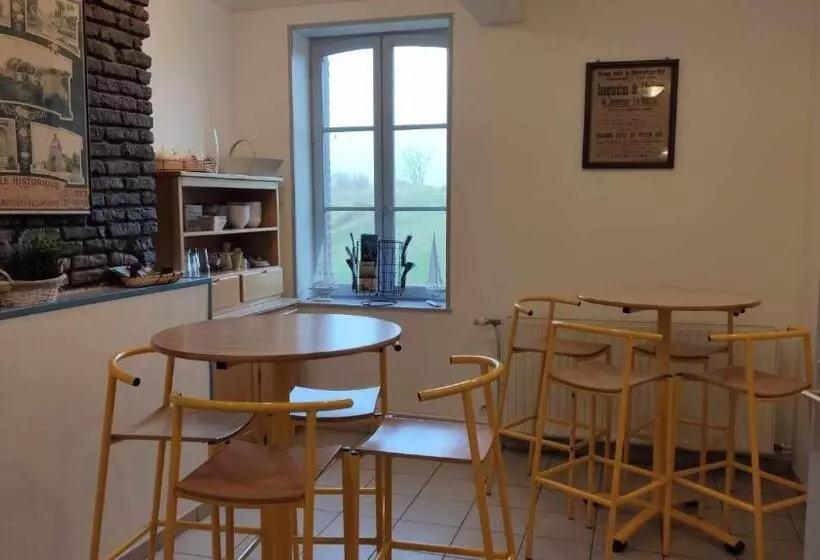 Auberge De Jeunesse La Hulotte