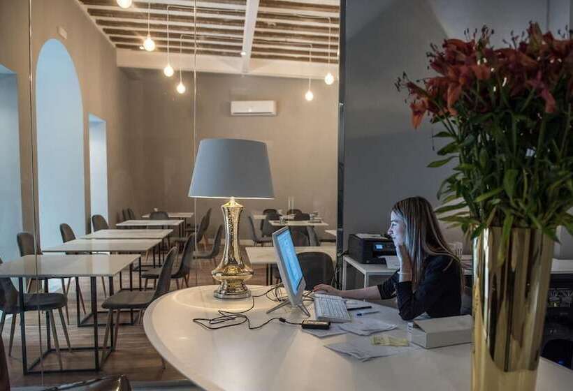 Отель Don Juan Boutique