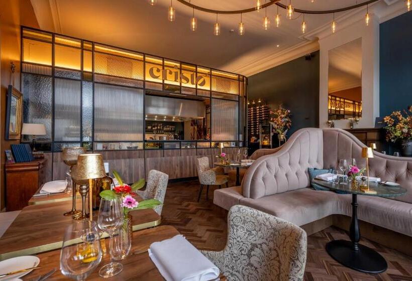 בית מלון כפרי Mondragon