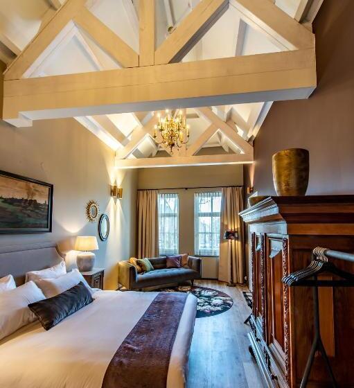 בית מלון כפרי Mondragon