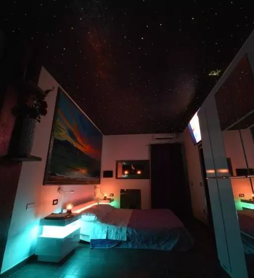 ペンション Pop Art Exclusive Rooms
