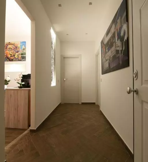 ペンション Pop Art Exclusive Rooms