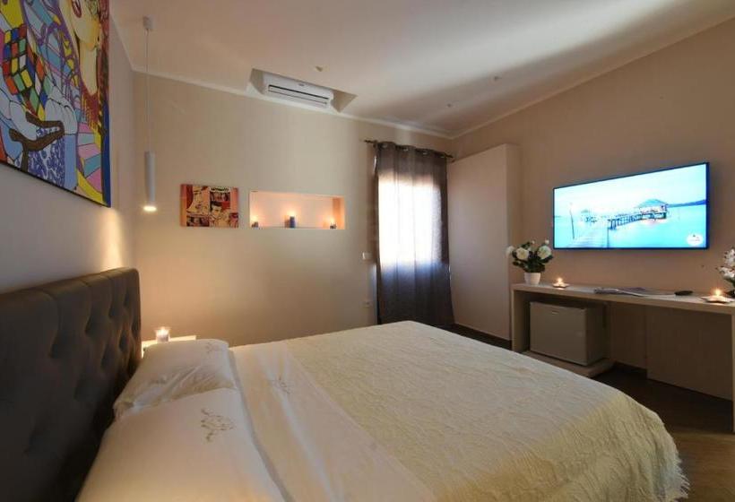 ペンション Pop Art Exclusive Rooms