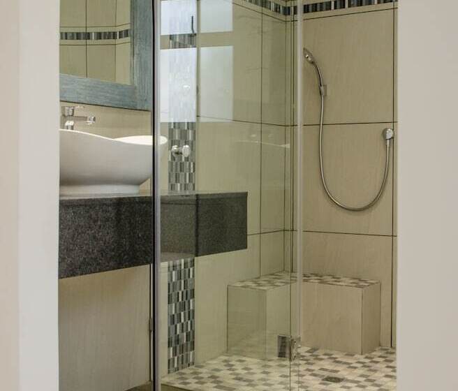 펜션 Somerset View Guest House