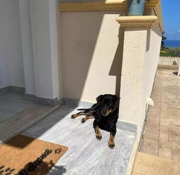 ベッドアンドブレックファースト Villa Ada