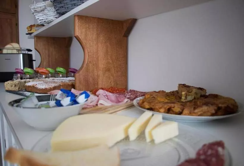 ベッドアンドブレックファースト Villa Ada