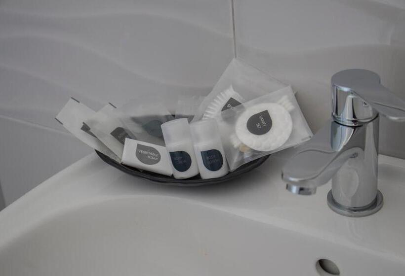 مبيت وإفطار Villa Ada