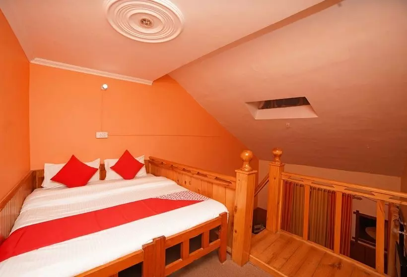 هتل Oyo 37141 Pathik Resort
