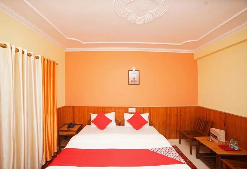 هتل Oyo 37141 Pathik Resort
