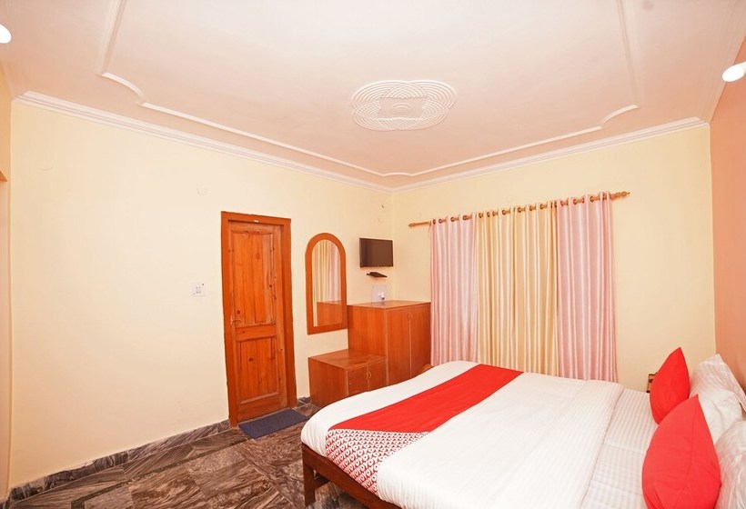 ホテル Oyo 37141 Pathik Resort