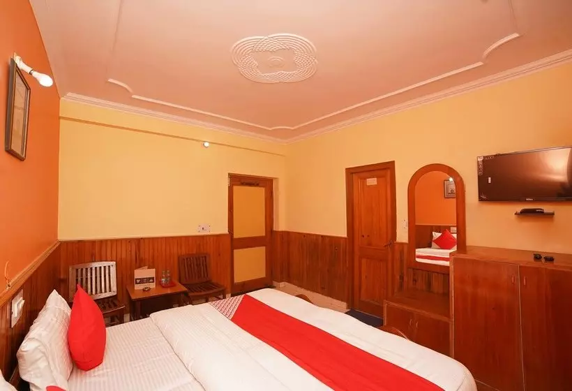 هتل Oyo 37141 Pathik Resort